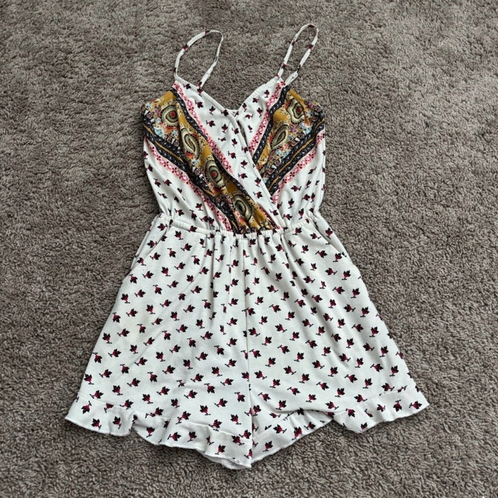 Xhilaration Floral Romper